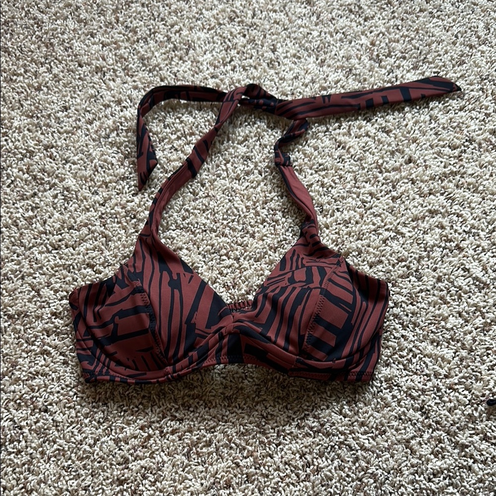 Athleta Brown and Black Swim Top